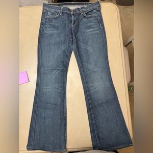 Citizens of Humanity Low Rise Dark Wash Flare Blue Women's Jeans size 9 EUC
